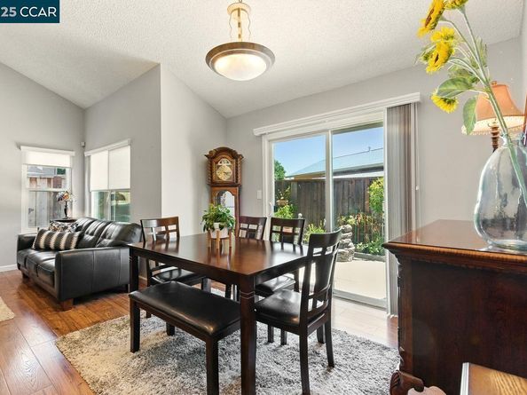 317 Lake Dale Court, Martinez CA 94553