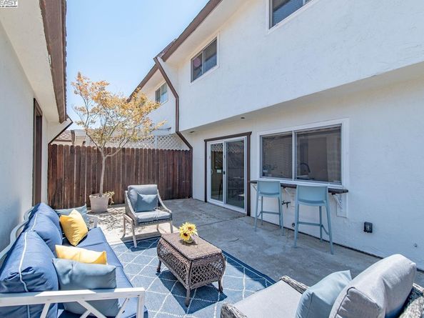 1004 Vienna St, Livermore CA 94550