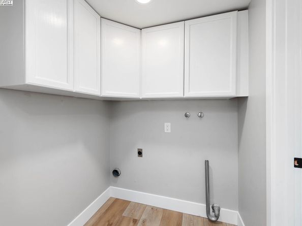 1004 Vienna St, Livermore CA 94550
