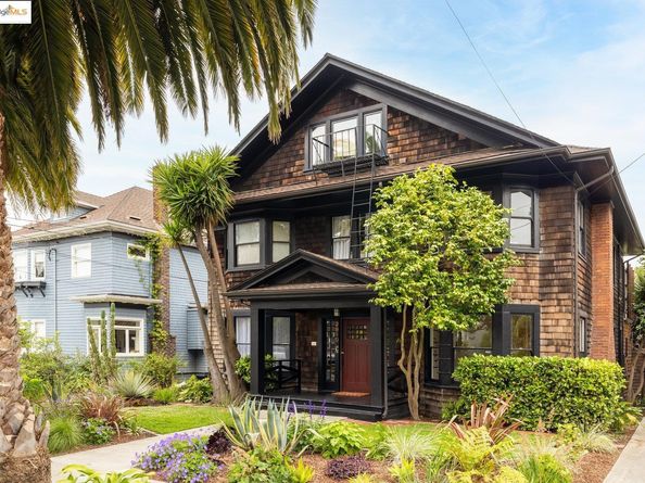 2910 Hillegass Ave 2, Berkeley CA 94705