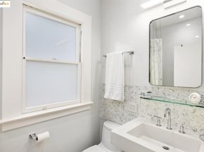 2910 Hillegass Ave 2, Berkeley CA 94705