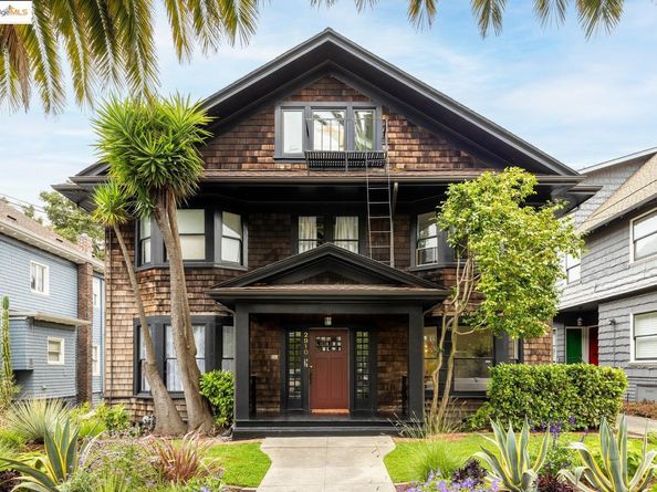 2910 Hillegass Ave 2, Berkeley CA 94705