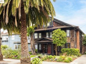 2910 Hillegass Ave 2, Berkeley CA 94705