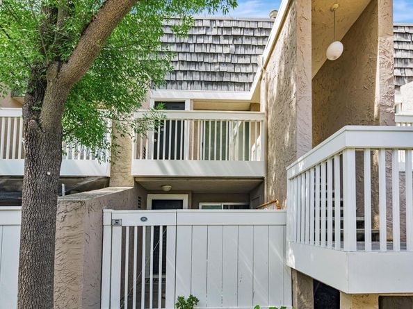 675 Sharon Park Dr 245, Menlo Park CA 94025