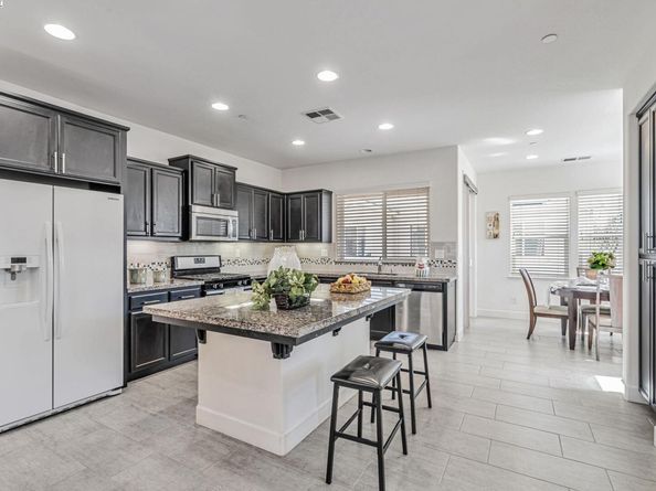 705 Cannery Pl, San Jose CA 95112