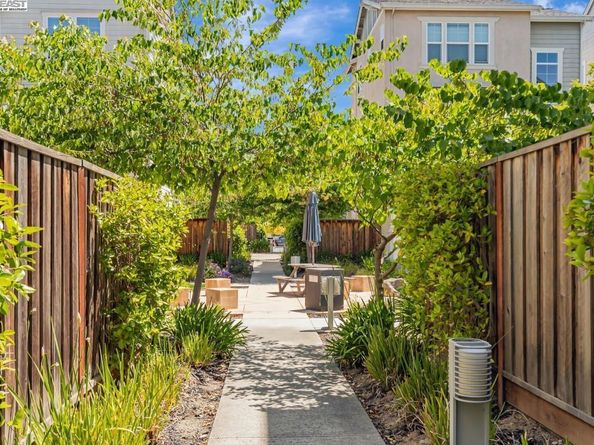 705 Cannery Pl, San Jose CA 95112
