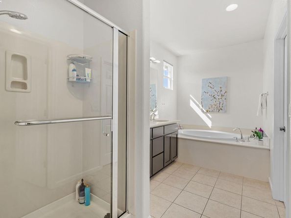 663 Falling Star Dr, Martinez CA 94553