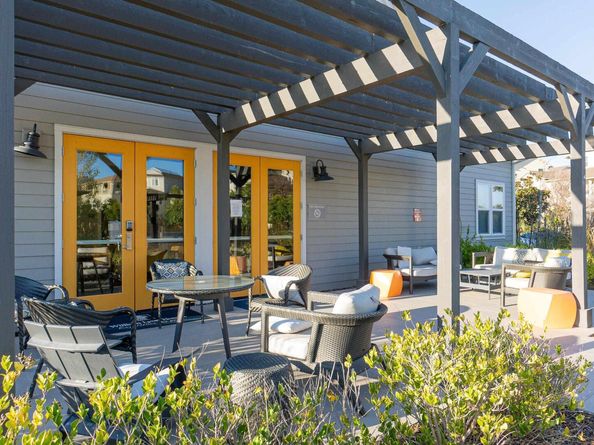 8512 Bayshores Ave, Newark CA 94560