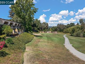 3434 Tice Creek Dr 5, Walnut Creek CA 94595