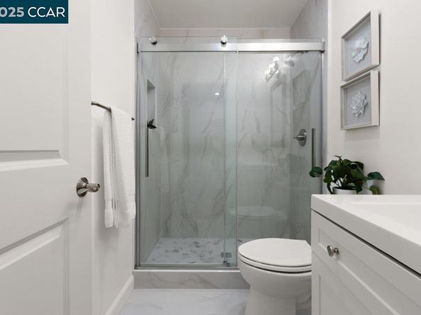 3434 Tice Creek Dr 5, Walnut Creek CA 94595