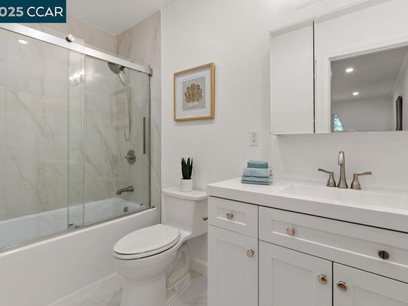 3434 Tice Creek Dr 5, Walnut Creek CA 94595