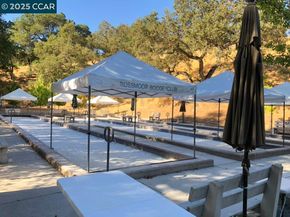 3434 Tice Creek Dr 5, Walnut Creek CA 94595