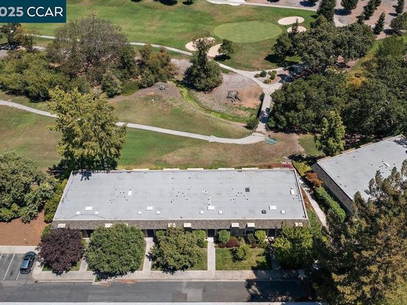 3434 Tice Creek Dr 5, Walnut Creek CA 94595