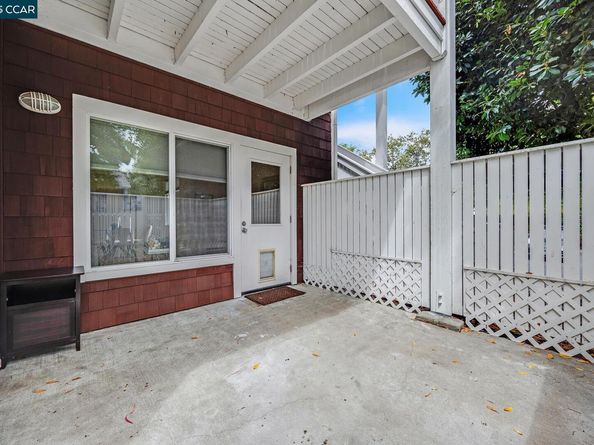 131 Bayside Ct, Richmond CA 94804