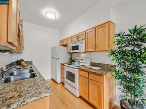 131 Bayside Ct, Richmond CA 94804
