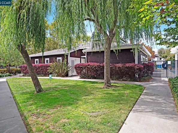 131 Bayside Ct, Richmond CA 94804
