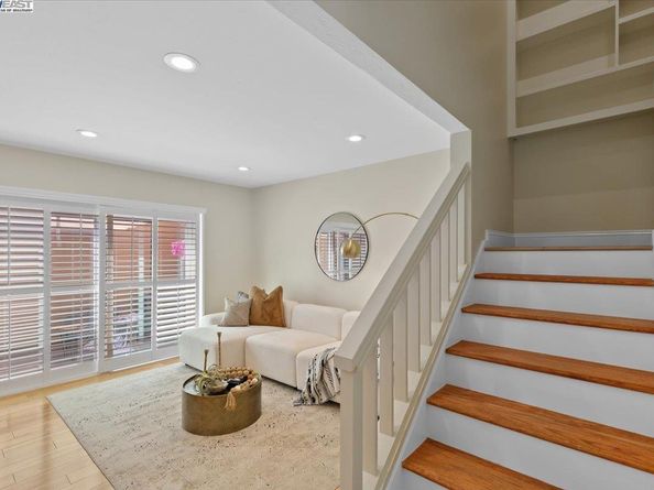 6117 Brigantine Dr, San Jose CA 95129