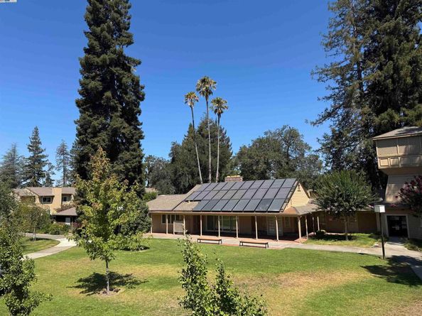 6117 Brigantine Dr, San Jose CA 95129
