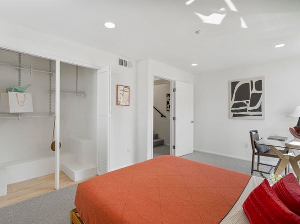 1364 Powell St, Emeryville CA 94608