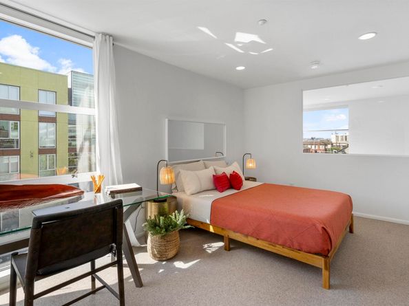 1364 Powell St, Emeryville CA 94608