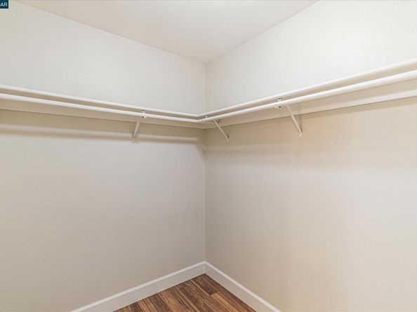 5055 Valley Crest Dr 196, Concord CA 94521