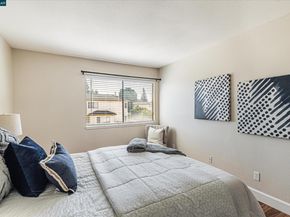 5055 Valley Crest Dr 196, Concord CA 94521