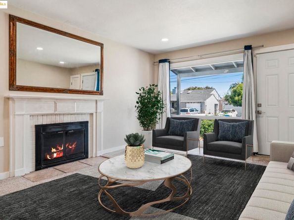 17761 Via Arriba, San Lorenzo CA 94580