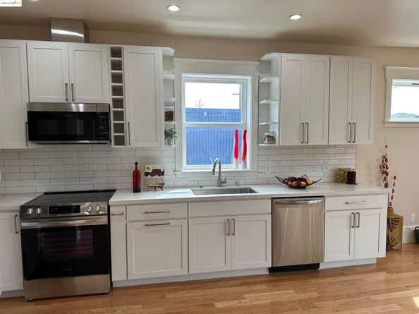 3508 Adeline Street, Oakland CA 94608