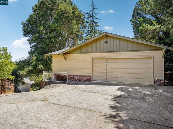 6 Lucille Way, Orinda CA 94563