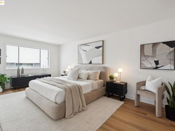 3750 Harrison St 302, Oakland CA 94611