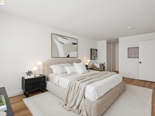 3750 Harrison St 302, Oakland CA 94611