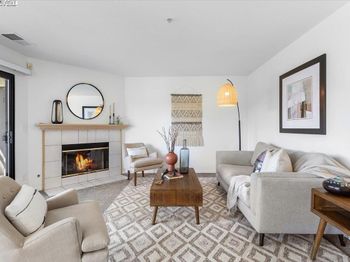 21103 Gary Dr
