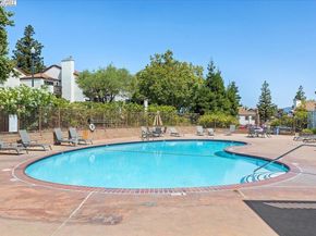 21103 Gary Dr 303, Hayward CA 94546