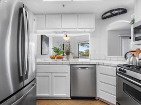 21103 Gary Dr 303, Hayward CA 94546