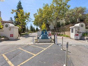 21103 Gary Dr 303, Hayward CA 94546