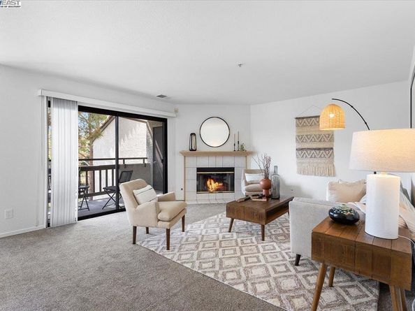 21103 Gary Dr 303, Hayward CA 94546