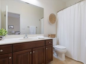 2105 Drake Ln, Hercules CA 94547