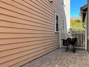 2105 Drake Ln, Hercules CA 94547