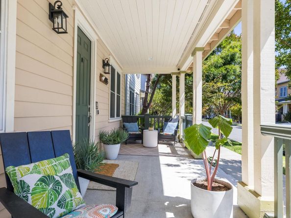 2105 Drake Ln, Hercules CA 94547