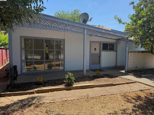 865 Old Canyon Road, Fremont CA 94536