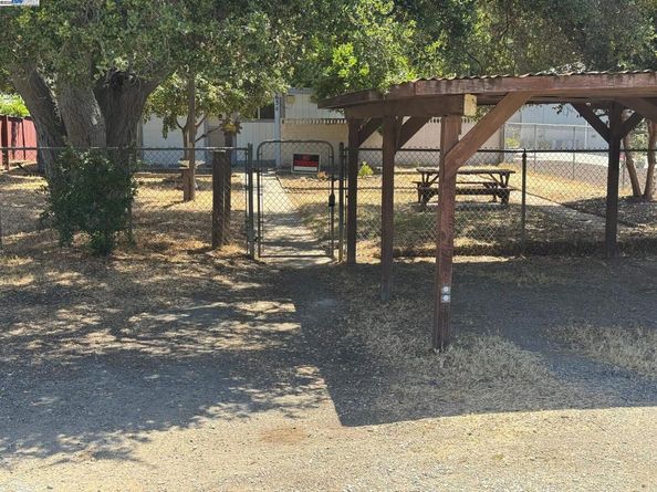 865 Old Canyon Road, Fremont CA 94536