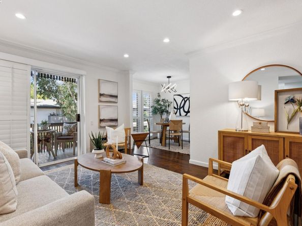 150 Sharene Ln 111, Walnut Creek CA 94596