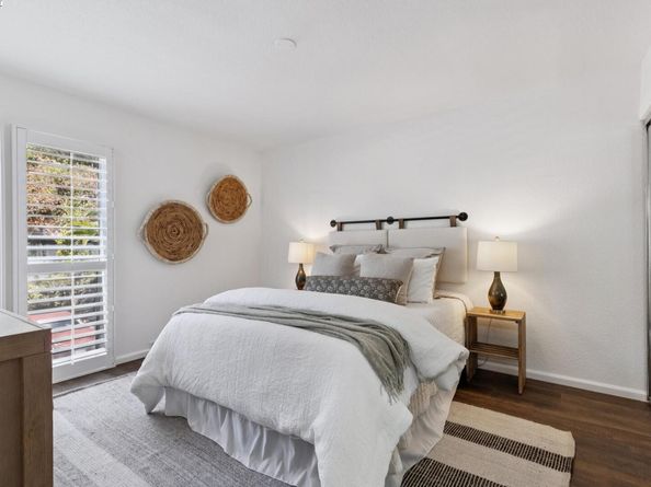 150 Sharene Ln 111, Walnut Creek CA 94596