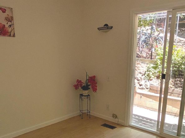 22 Holcomb Ct, Walnut Creek CA 94596