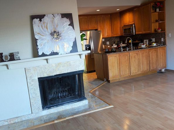 22 Holcomb Ct, Walnut Creek CA 94596