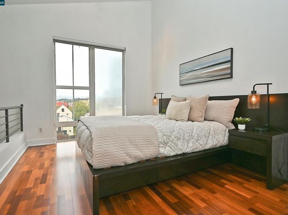 675 8Th Street 15, Oakland CA 94607