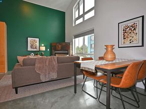675 8Th Street 15, Oakland CA 94607