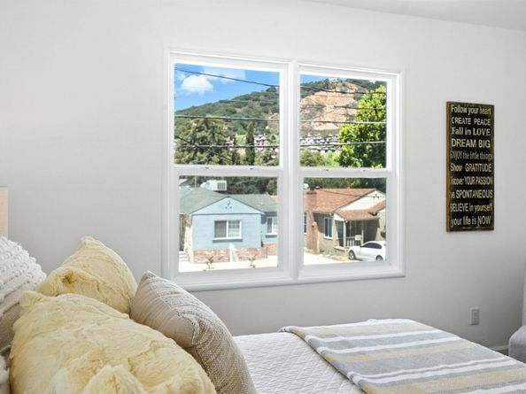4030 Edwards Ave, Oakland CA 94605