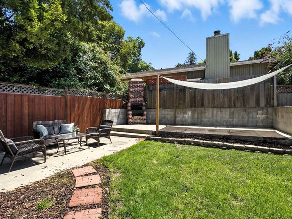 4030 Edwards Ave, Oakland CA 94605