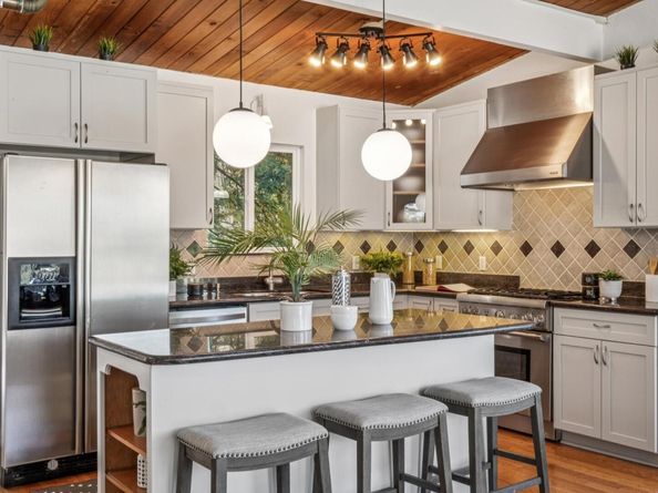 7249 Wild Currant Way, Oakland CA 94611